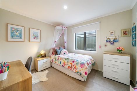 Photo of property in 3 Quartz Place, Brown Owl, Upper Hutt, 5018