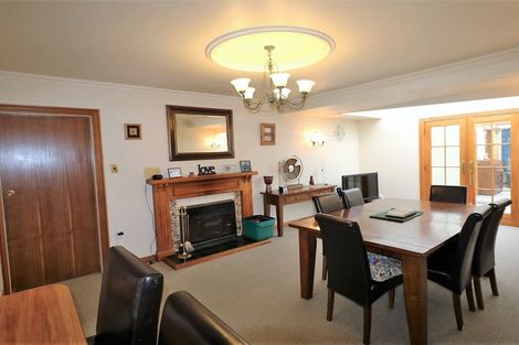 Photo of property in 27 Hilton Road, Carterton, 5713