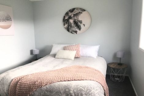 Photo of property in 10 Konini Crescent, Waikanae Beach, Waikanae, 5036