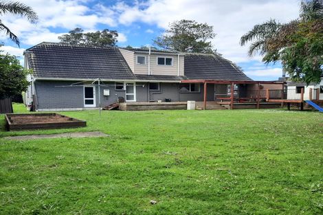 Photo of property in 34 Walter Strevens Drive, Conifer Grove, Takanini, 2112