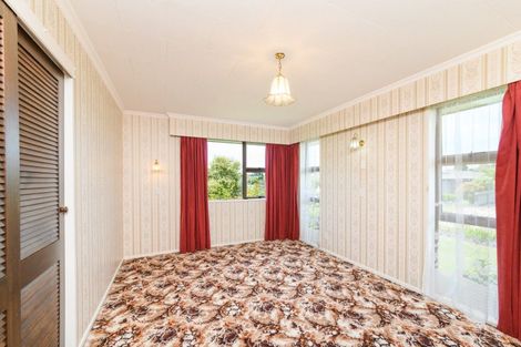 Photo of property in 32 Cedar Crescent, Feilding, 4702