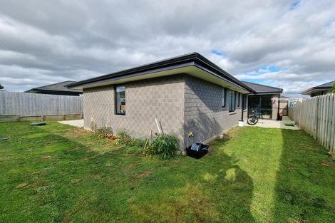 Photo of property in 18 Tawhiti Road, Pukekohe, 2120