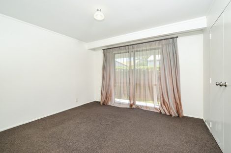 Photo of property in 4a Saint Lukes Place, Bader, Hamilton, 3206