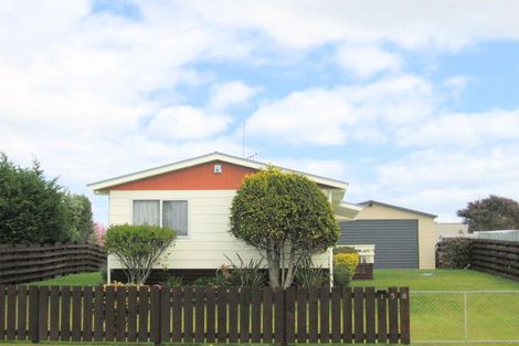 Photo of property in 158 Dickson Road, Papamoa Beach, Papamoa, 3118