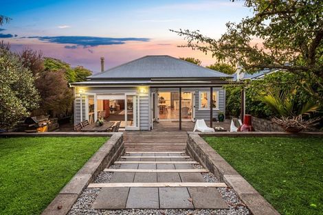 Photo of property in 10 High Street, Devonport, Auckland, 0624