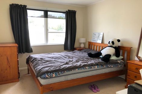 Photo of property in 10 Lomita Road, Johnsonville, Wellington, 6037