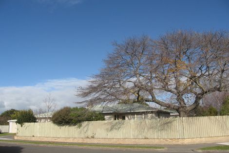 Photo of property in 1 Shackleton Street, Maraenui, Napier, 4110