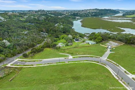 Photo of property in 15 Awanui Road, Red Beach, 0932