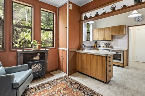 Photo of property in 88 Howard Road, Point Howard, Lower Hutt, 5013