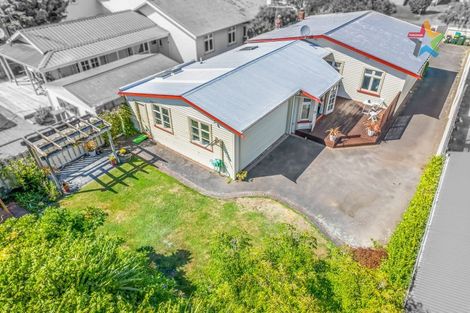 Photo of property in 19 Burnside Street, Waterloo, Lower Hutt, 5011