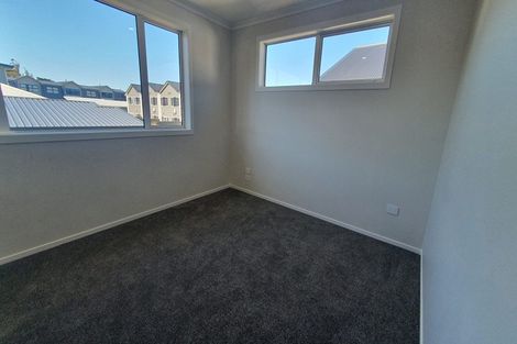 Photo of property in 30 Pateke Drive, Kenepuru, Porirua, 5022