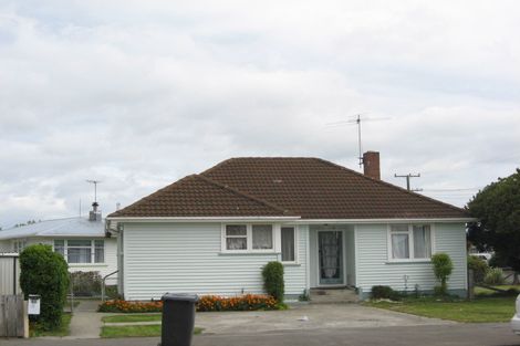 Photo of property in 55 Hutcheson Street, Mayfield, Blenheim, 7201