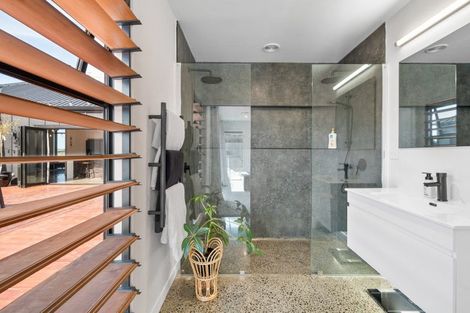 Photo of property in 137 Mchardie Road, Bulls, 4894