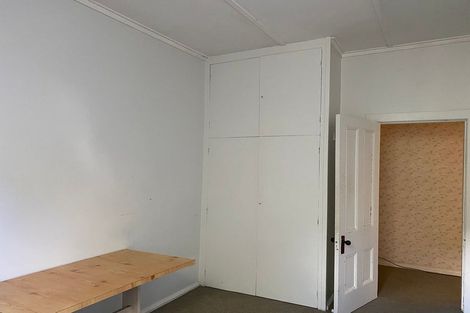 Photo of property in 98 Majoribanks Street, Mount Victoria, Wellington, 6011