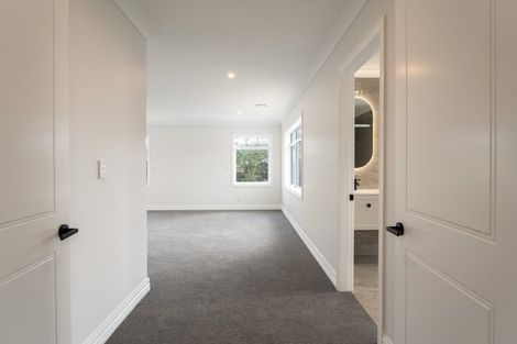 Photo of property in 28 Farnworth Terrace, Churton Park, Wellington, 6037