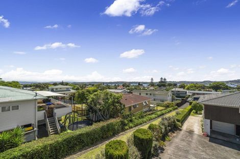 Photo of property in 1/32 Taylor Road, Mangere Bridge, Auckland, 2022
