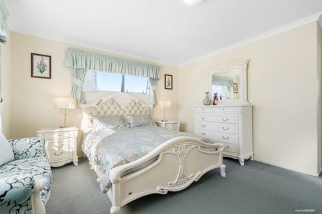 Photo of property in 3a Waiohua Road, Greenlane, Auckland, 1061