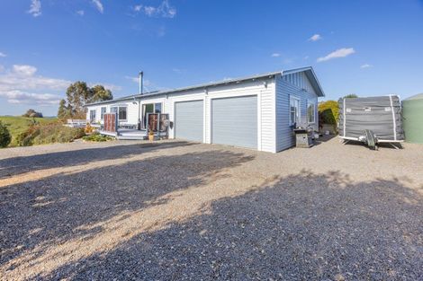 Photo of property in 89 Tiffen Lane, Waipawa, 4210