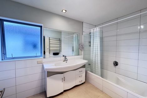 Photo of property in 17f Inkerman Street, Onehunga, Auckland, 1061