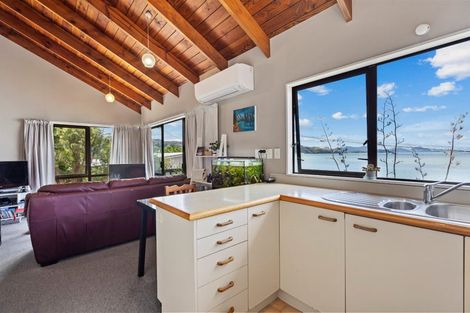 Photo of property in 118 Beach Road, Onerahi, Whangarei, 0110