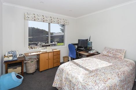 Photo of property in 32 Blue Stone Drive, Waiareka Junction, Oamaru, 9401