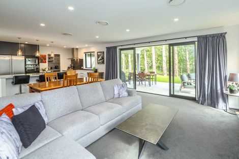 Photo of property in 37 Westwood Avenue, Greytown, 5712