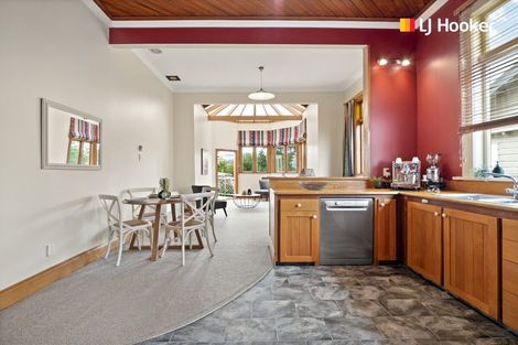 Photo of property in 146 Kenmure Road, Kenmure, Dunedin, 9011