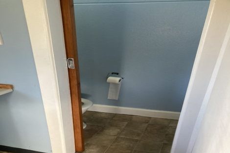 Photo of property in 6 Hurworth Place, College Estate, Whanganui, 4500