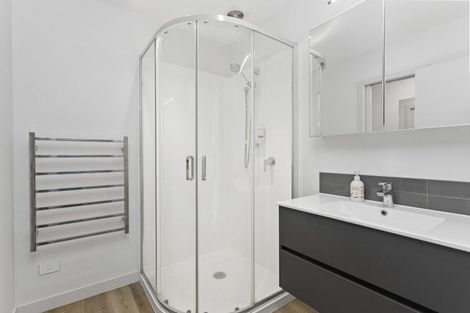 Photo of property in 3/46 Jane Maree Road, Kumeu, 0810