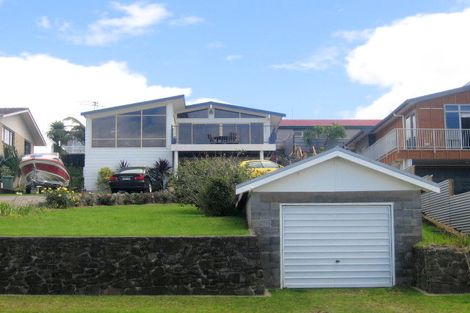 Photo of property in 73 Beach Road, Waihi Beach, 3611