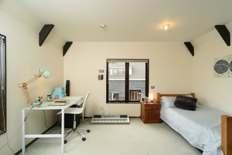 Photo of property in 1 Paparata Street, Karori, Wellington, 6012