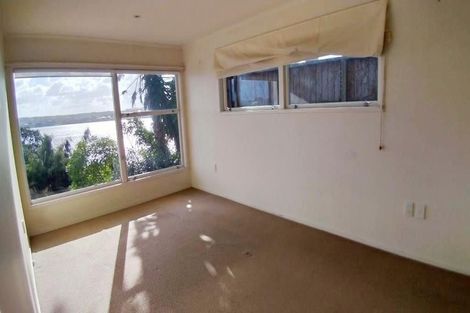 Photo of property in 2/198 Hurstmere Road, Takapuna, Auckland, 0622