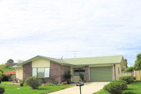 Photo of property in 1 Aaron Place, Brookfield, Tauranga, 3110