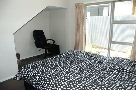 Photo of property in 2/100 Hastings Street West, Sydenham, Christchurch, 8023