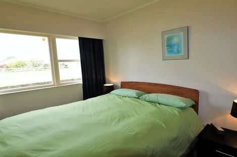 Photo of property in 27 Hilton Road, Carterton, 5713