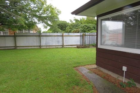 Photo of property in 2/39 Buckingham Crescent, Manukau, Auckland, 2025