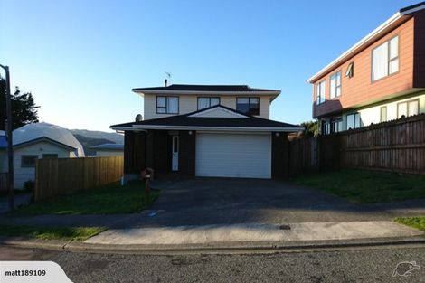 Photo of property in 12 Tremaine Place, Camborne, Porirua, 5026