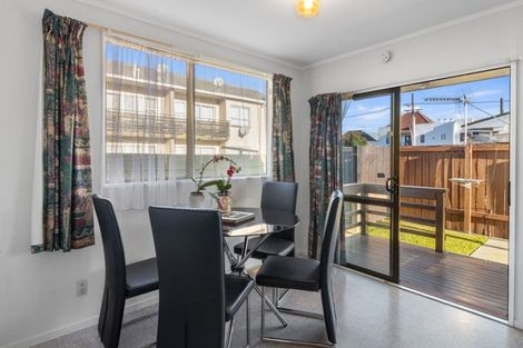 Photo of property in 3/22 Charlemont Street, Whitiora, Hamilton, 3200