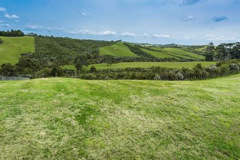 Photo of property in 74 Karahiwi Lane, Dairy Flat, 0794