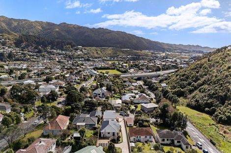 Photo of property in 5 Mahoe Street, Tawa, Wellington, 5028