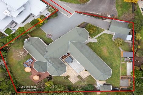 Photo of property in 21 Hurunui Street, Waikanae, 5036