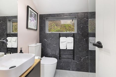 Photo of property in 6 Ludlam Street, Seatoun, Wellington, 6022