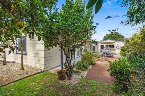 Photo of property in 11a Dickson Road, Papamoa Beach, Papamoa, 3118