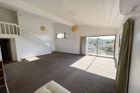 Photo of property in 23 Calman Place, Chatswood, Auckland, 0626