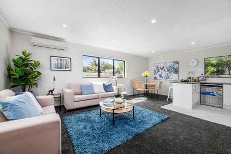 Photo of property in 11a Oregon Avenue, Avondale, Auckland, 1026
