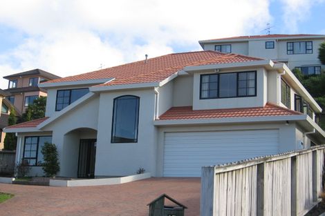 Photo of property in 17 Corsham Grove, Churton Park, Wellington, 6037