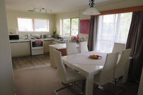 Photo of property in 1/60 Birdwood Avenue, Papatoetoe, Auckland, 2025