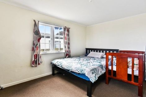 Photo of property in 1/31 Solveig Place, Randwick Park, Auckland, 2105