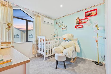 Photo of property in St Claire Village, 27/172 Mcleod Road, Te Atatu South, Auckland, 0610