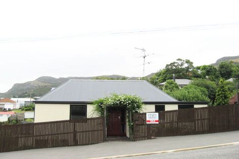 Photo of property in 63 Oxford Street, Lyttelton, 8082